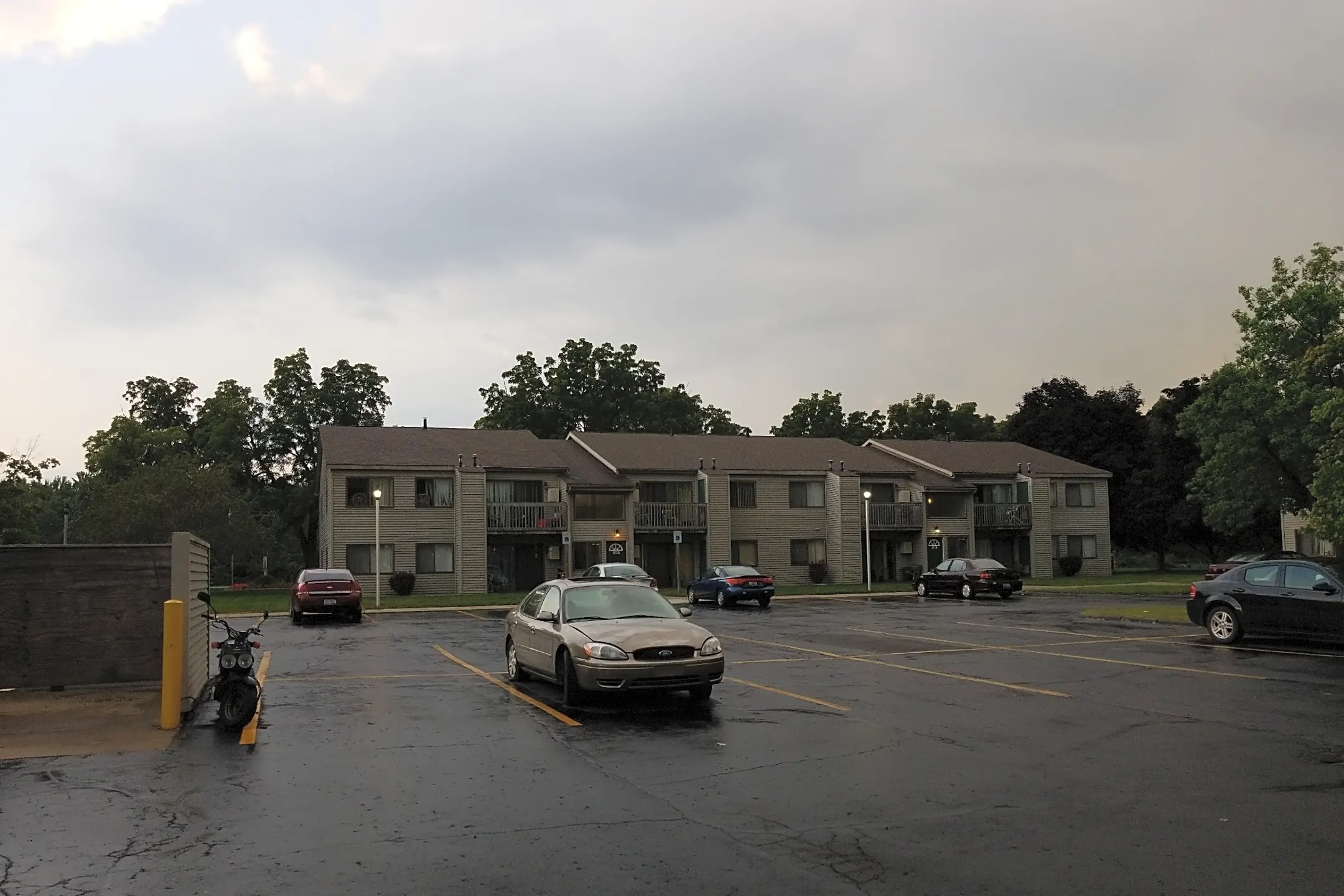 Walnut Acres Apartments Corunna Mi