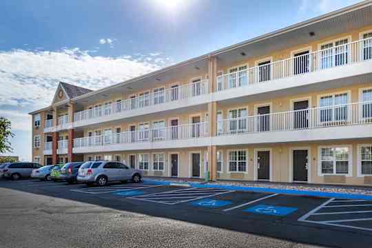 Furnished Studio - Tulsa - Central property