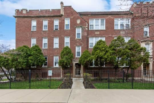 3000 N Whipple St Apartments - Chicago, IL 60618