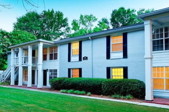 Peachtree Park Apartments property