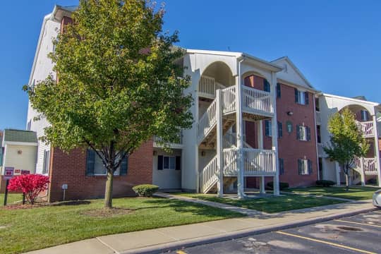 Steeplechase Apartments & Townhomes - Toledo, OH 43615