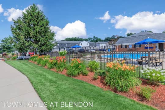 Townhomes at Blendon property