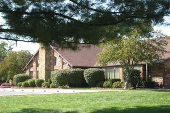 Summit Pointe Apartments property
