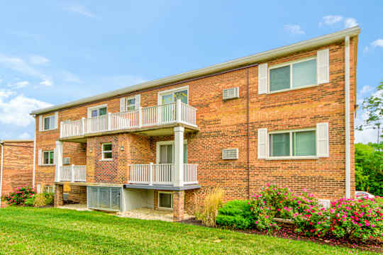 Crown Court Apartments Florence KY 41042