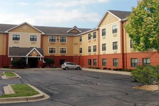 Furnished Studio - Merrillville - US Rte. 30 Apartments - Merrillville ...