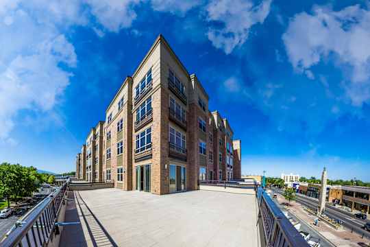 The Vue at Sugarhouse Crossing property