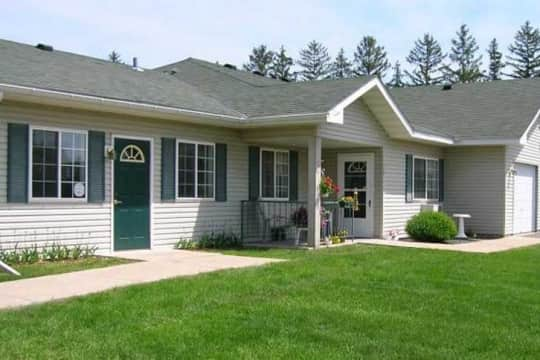 Cottages Of Ellsworth Apartments - Ellsworth, WI 54011