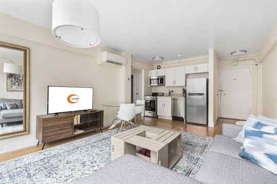 1440 Beacon property