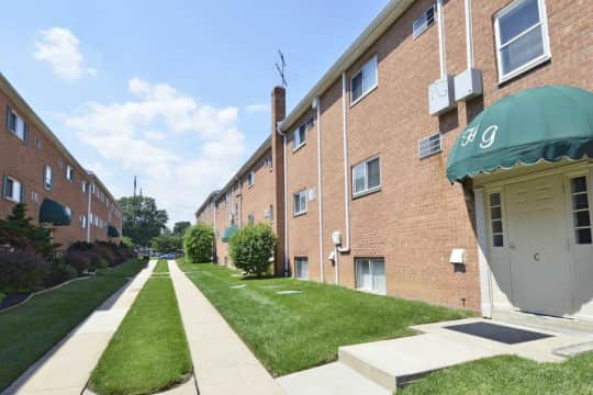 Holly Garden/Ridley Park Court Apartments property
