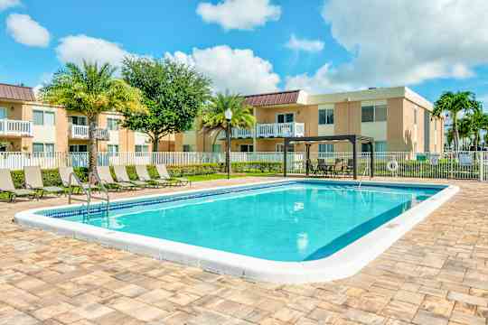 Windsor Forest Apartments property
