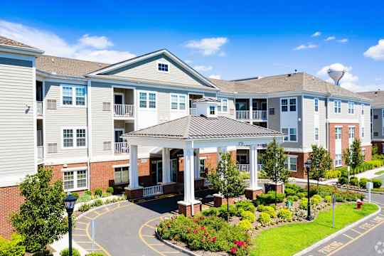 Summit Court property