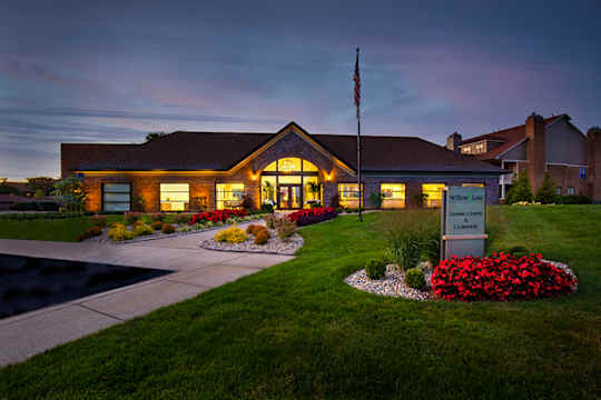 Willow Lake Apartments property