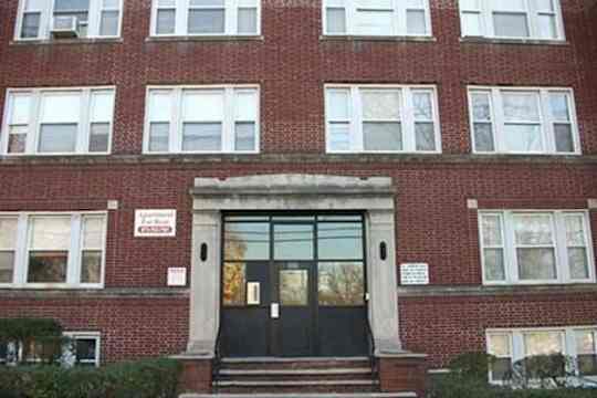 654 Lyons Ave property