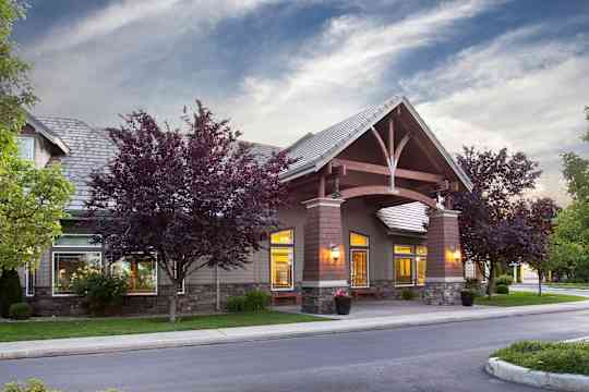 Grandridge Place Apartments property
