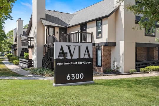 Avia Apartments at 110th Street property