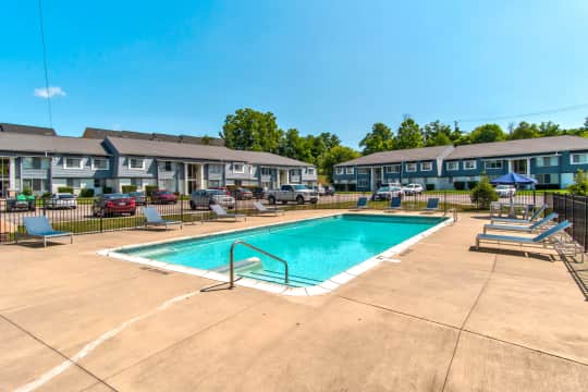 Hines Park Place Apartments - Plymouth, MI 48170