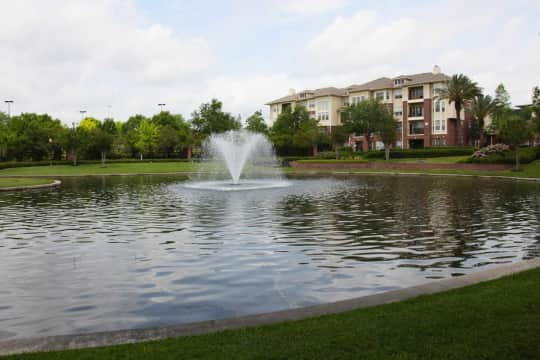 Meyer Park Lakeside Apartments - Houston, TX 77096