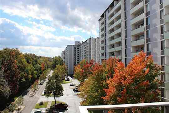 Gates Mills Place property