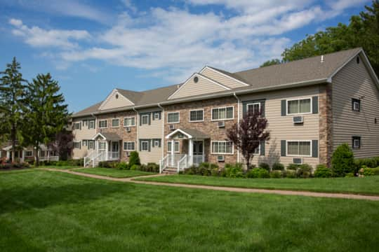 Paumanack Village Section III - 150 Duncan Elder Dr | Greenlawn, NY ...