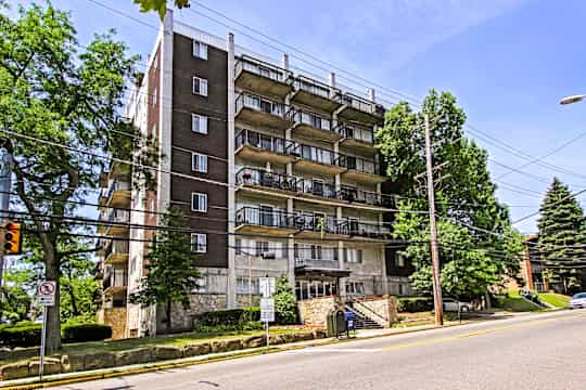Lincoln House property