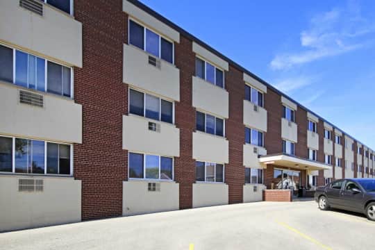 Woodsview Apartments property