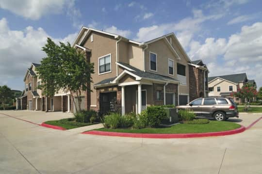 Carroll at Shadow Creek Ranch Apartments - Pearland, TX 77584