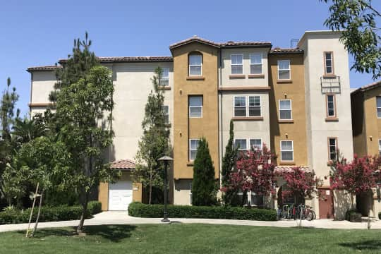 Vista Del Campo Norte Apartments - Irvine, CA 92617