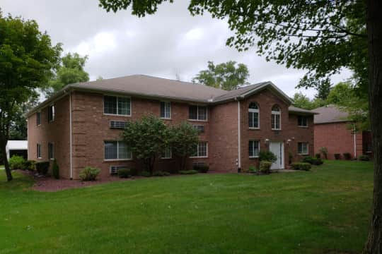 Ashberry Apartments - New Castle, PA 16105