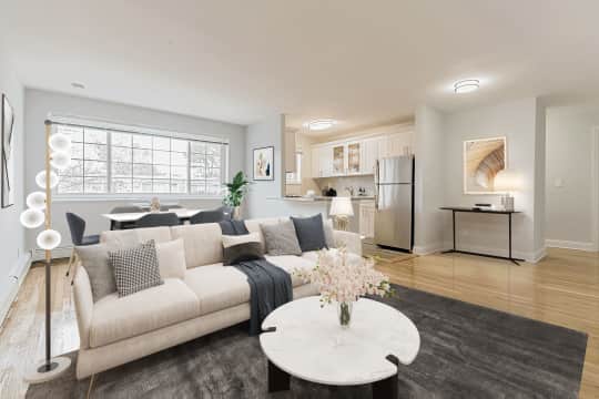 Eagle Rock Apartments At Carle Place property