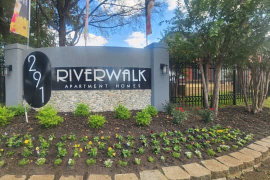 Riverwalk Apartments property