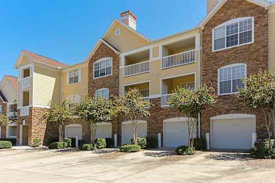 The Regent Apartment Homes property