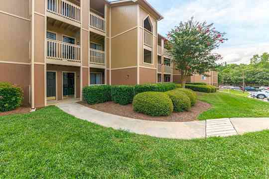Water's Edge property