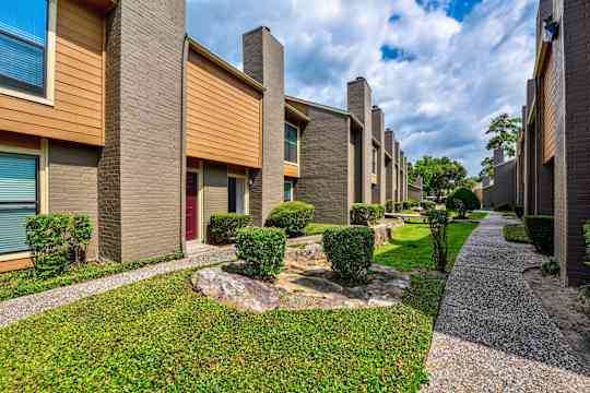 Kingwood Lakes property