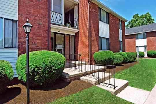 King's Court Manor property