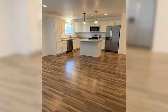 1625 10th Ave E Apartments - West Fargo, ND 58078