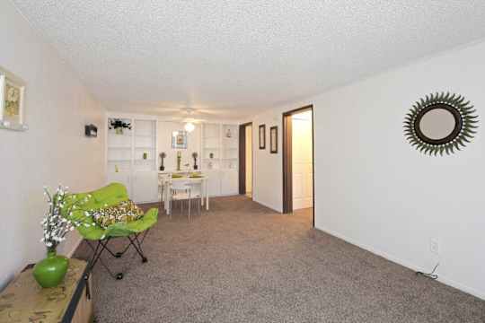 Heatherwood Apartments property
