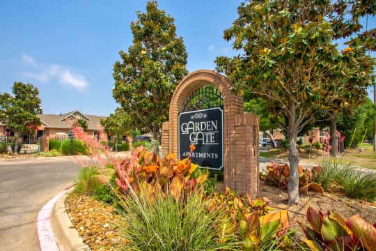 Garden Gate Apartments property