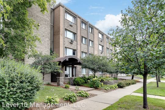 2435 Pillsbury Ave Apartments - Minneapolis, MN 55404