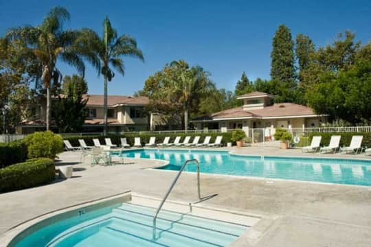 Versailles On The Lake - 3700 S Plaza Dr | Santa Ana, CA Apartments for ...