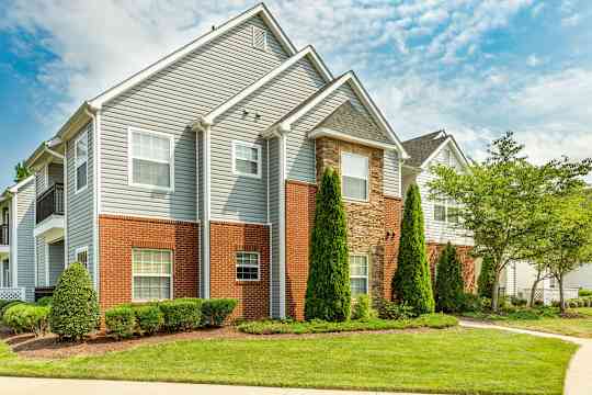 Crowne Village At Swift Creek property