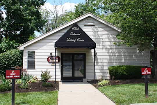 Oakwood Apartments property