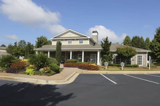 Vinings At Newnan Lakes Apartments - Newnan, GA 30263