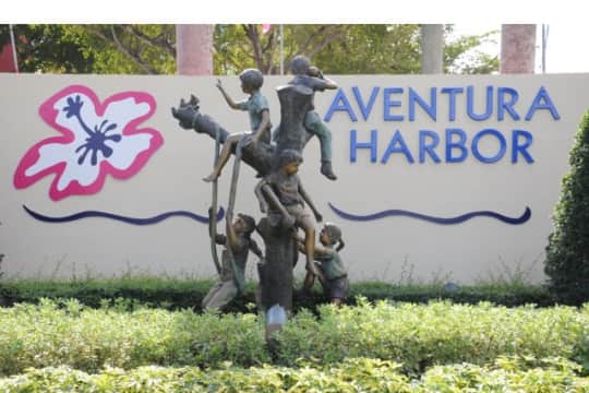 Aventura Harbor property