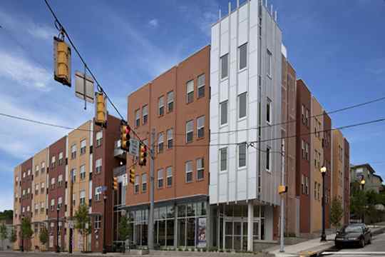 The Avenue Apartments property