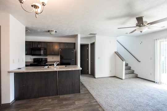 Willows East Commons property