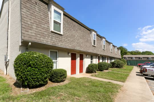 Townhomes Of Ashbrook property