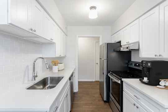 12 South Magnolia property