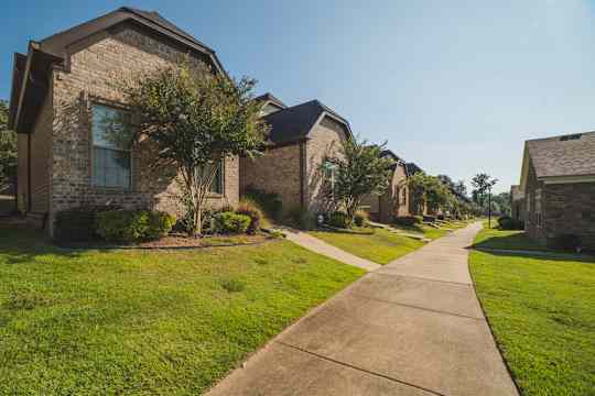 Renaissance Point Apartments property