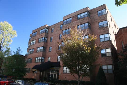 215 C Street Apartments property