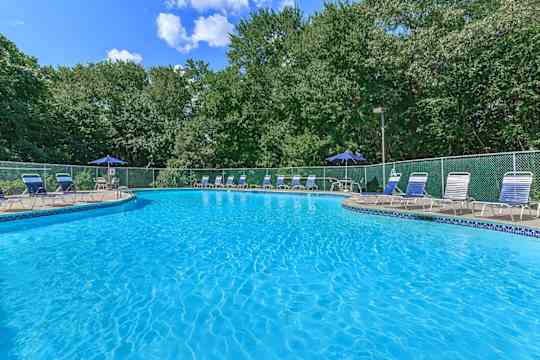 Cambridge Estates Apartments property